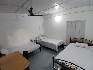 Escritorio y wifi gratis 