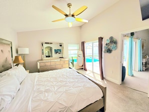 5 habitaciones, tabla de planchar con plancha, wifi y ropa de cama 