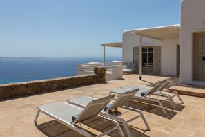 House | 5 bedrooms, desk - Renovated Luxury Oceanview Villa With Pool in Mykonos (Mykonos)
