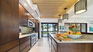 Ảnh chưa phân loại, 4 trong số 45 ảnh, nút