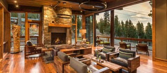 Modern Ski In Out Home Mid-mountain Northstar