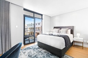1 bedroom, desk, free WiFi, bed sheets