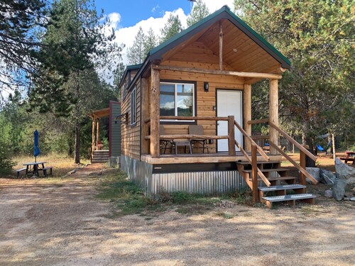#22 Tranquil Pines Horse Friendly Tiny House
