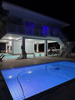 Pool - Stunning brand new home in Buccaneer Pointe (Key Largo)