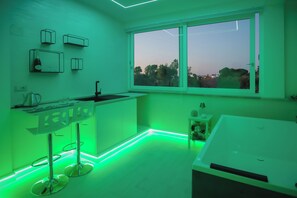 JUNIOR SUITE CARAIBICO 102 | In-room safe, individually furnished, blackout drapes, soundproofing