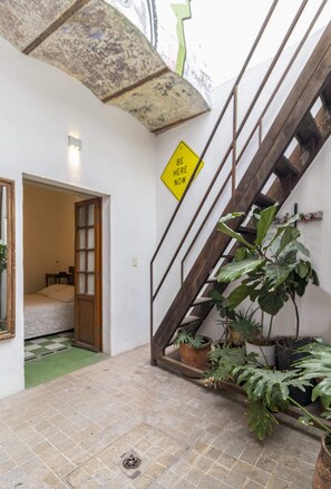 Interior - Apartment in the Center, Terrace. WIFI+Workroom+A/C (Santiago de Queretaro)