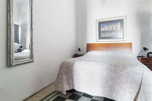 1 Schlafzimmer, Bügeleisen/Bügelbrett, Reisekinderbett, WLAN