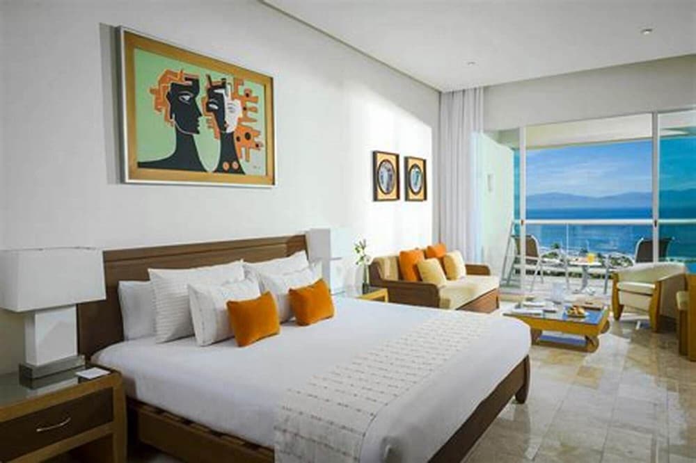 One Bedroom 6 guess Suite PGA Mexico Open Week AT Vidanta Feb 1724 of