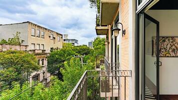 Departamento, 3 habitaciones, balcón, vista a la ciudad | Vista del balcón