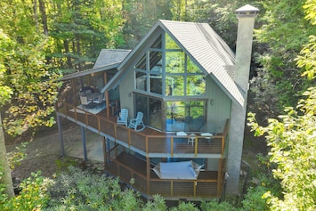 Brevard Vacation Rental | 3BR | 3BA | 2,450 Sq Ft | 3 Steps to Enter