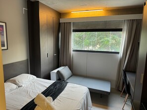 Room - 221 VN Ueno Próximo ao Hosp. Sírio Libanês 100mts (São Paulo)