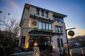 Fachada da propriedade