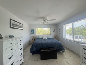 4 chambres, fer et planche à repasser, Wi-Fi gratuit, draps fournis