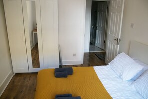 1 bedroom, iron/ironing board, travel cot, WiFi