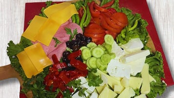 Café da manhã para viagem todos os dias (TRY 250 por pessoa)