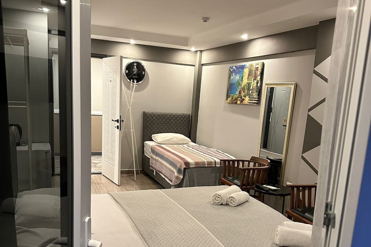 Family Triple Room | Free WiFi