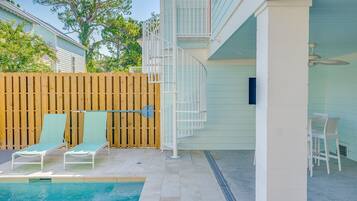 Piscine extérieure, piscine chauffée