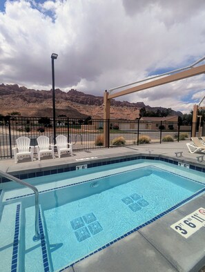Outdoor pool - Slickrock Sanctuary (Moab)