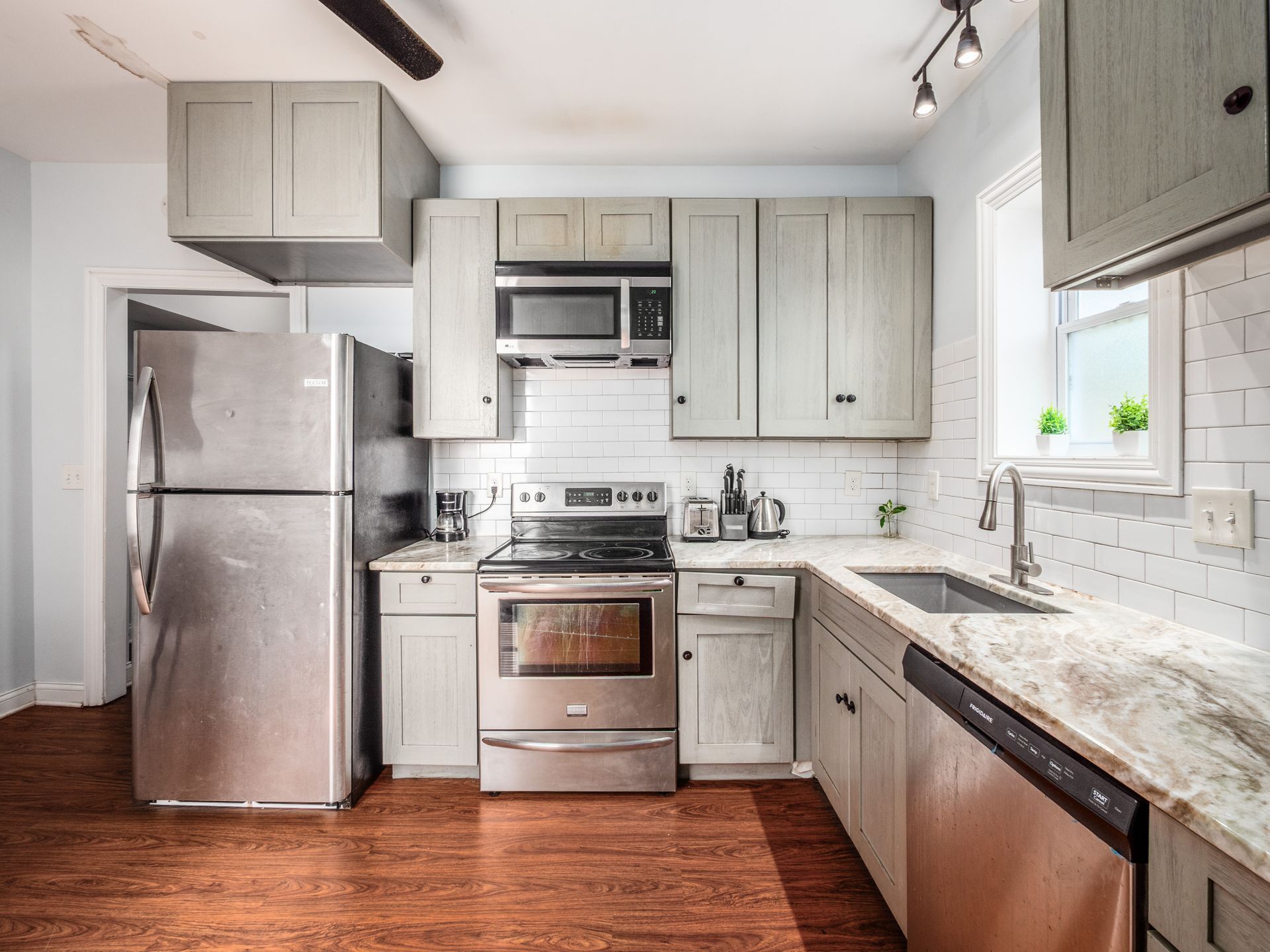 Microwave, oven, stovetop