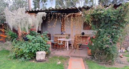 Comfortable villa, in a very good location and surrounded by gardens.
