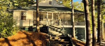 The Johnson House - Historic 5-bedroom Greek Revival in charming Wayne Village!