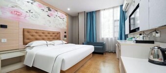 Nanning Hao'er Hotel (Guangxi University Subway Station Nongyuan Road Night Market)