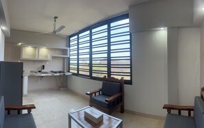 TV - Edificio La Paz Accommodation in the bay (pet-friendly) (Puerto Vallarta)