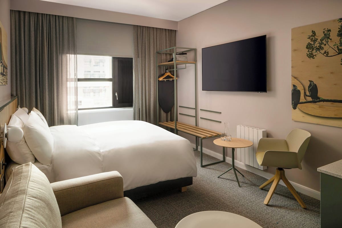 1 bedroom, premium bedding, desk, iron/ironing board