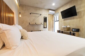 In-room safe, free WiFi, bed sheets - Casa Arkana Zicatela by Grupo Amber (Puerto Escondido)