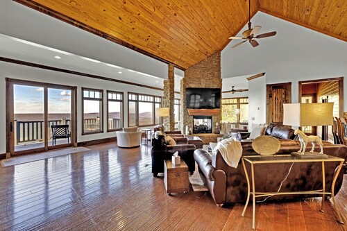 The Lodge in Mentone. 