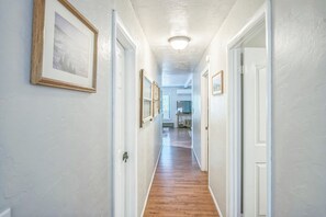 Interior - Charming Woodland Retreat in Pine, AZ – Perfect for Nature Lovers & Pet Owners (Pine)