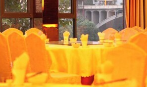 Banquet hall - Fuhua Hotel (Pingwu)