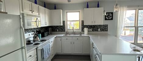 Microwave, oven, stovetop, dishwasher