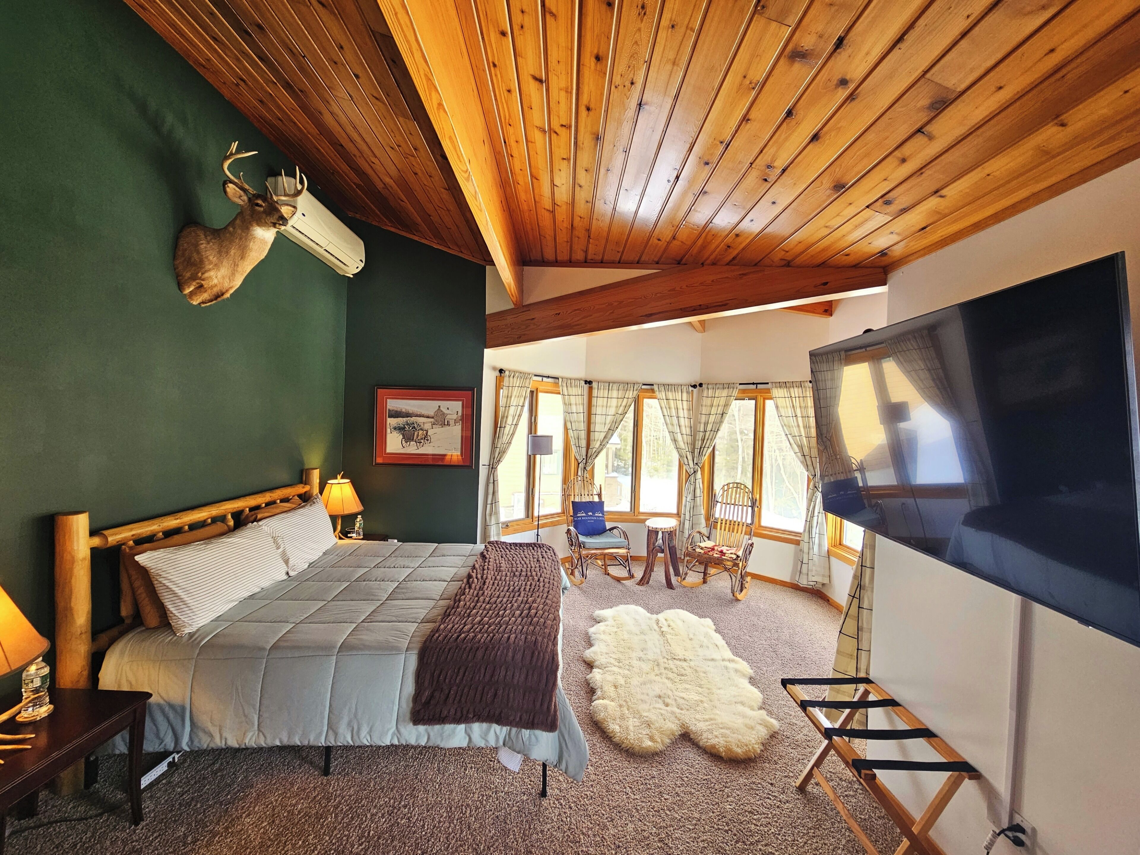 Deer Room at Bear Mountain Lodge | Roupas de cama premium
