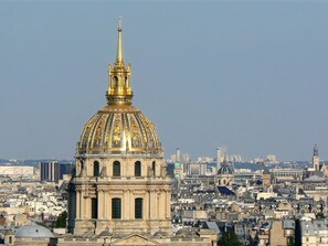 Point of interest - Studette Champs Elysées (Paris)