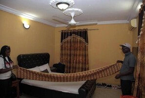 1 Schlafzimmer, Bügeleisen/Bügelbrett, WLAN, Bettwäsche