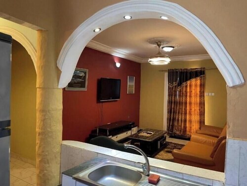 Apartment with Balcony B