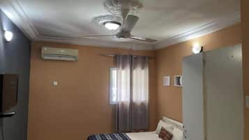 1 bedroom, iron/ironing board, WiFi, bed sheets