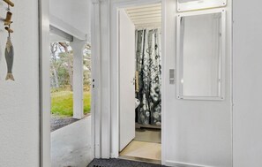 Interior - 1 bedroom gorgeous apartment in Nexø (Nexø)