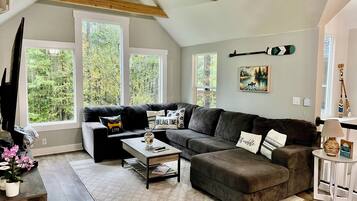 Smart TV, fireplace, DVD player, foosball