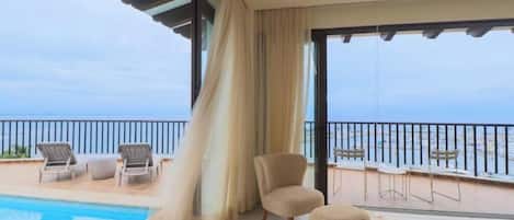 AuĂenpool, beheizter Pool