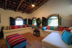 Living area - Beachfront Bungalow Overlooking Playa Quimixto (Puerto Vallarta)