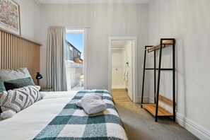 3 Schlafzimmer, Bügeleisen/Bügelbrett, kostenloses WLAN, Bettwäsche