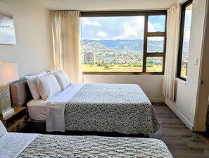 1 bedroom, in-room safe, iron/ironing board, free WiFi
