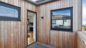 Property grounds - Esplanade Beach House (Christchurch)
