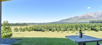 High Country Villa 239 -Luxury Villa in Terrace Downs