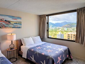 1 bedroom, in-room safe, iron/ironing board, free WiFi - 22nd Fl, Free parking, AC, WIFI, Beautiful Mountain View (Honolulu)
