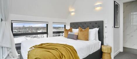 2 sovrum, strykjärn/strykbräda, gratis wi-fi och sängkläder