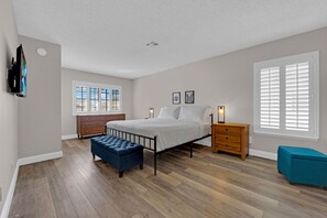 3 soveværelser, skrivebord, strygejern/strygebræt, gratis Wi-Fi