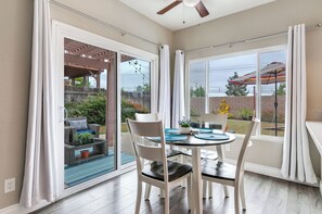 Dining - Serenity Villa Hermosa, Arcade Games, Backyard, Spacious Home, Outdoor Furniture (Moreno Valley)